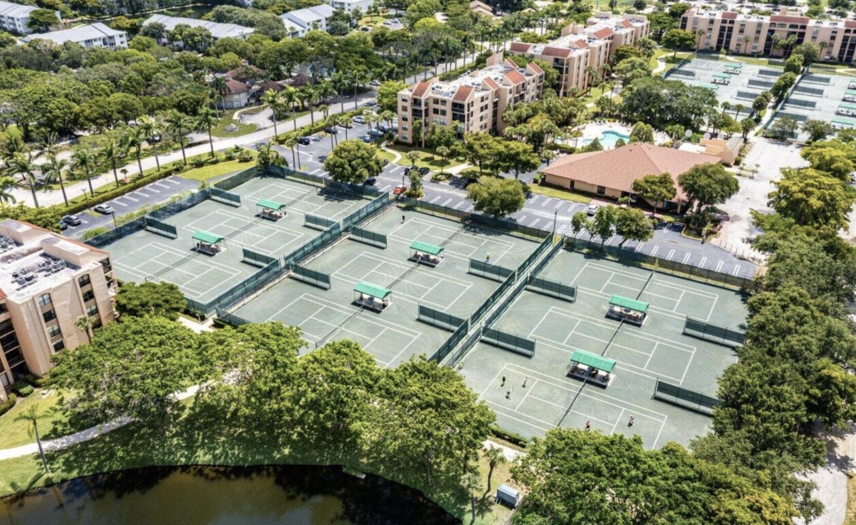 2455 Lindell Boulevard 3402