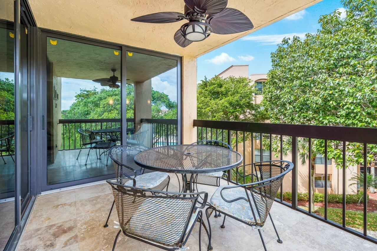 2455 Lindell Boulevard 3402