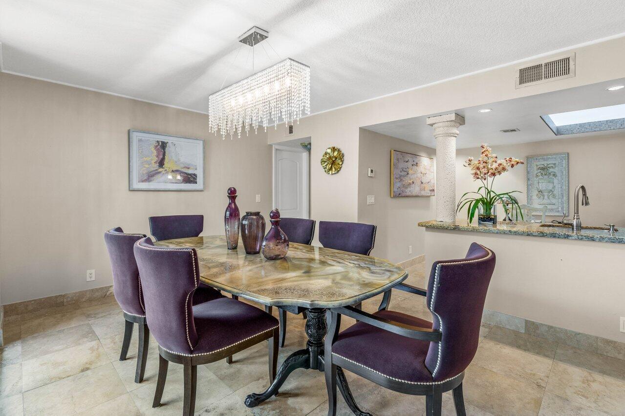 2455 Lindell Boulevard 3402