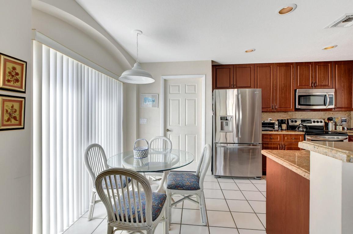 6393 Brava Way, Boca Raton