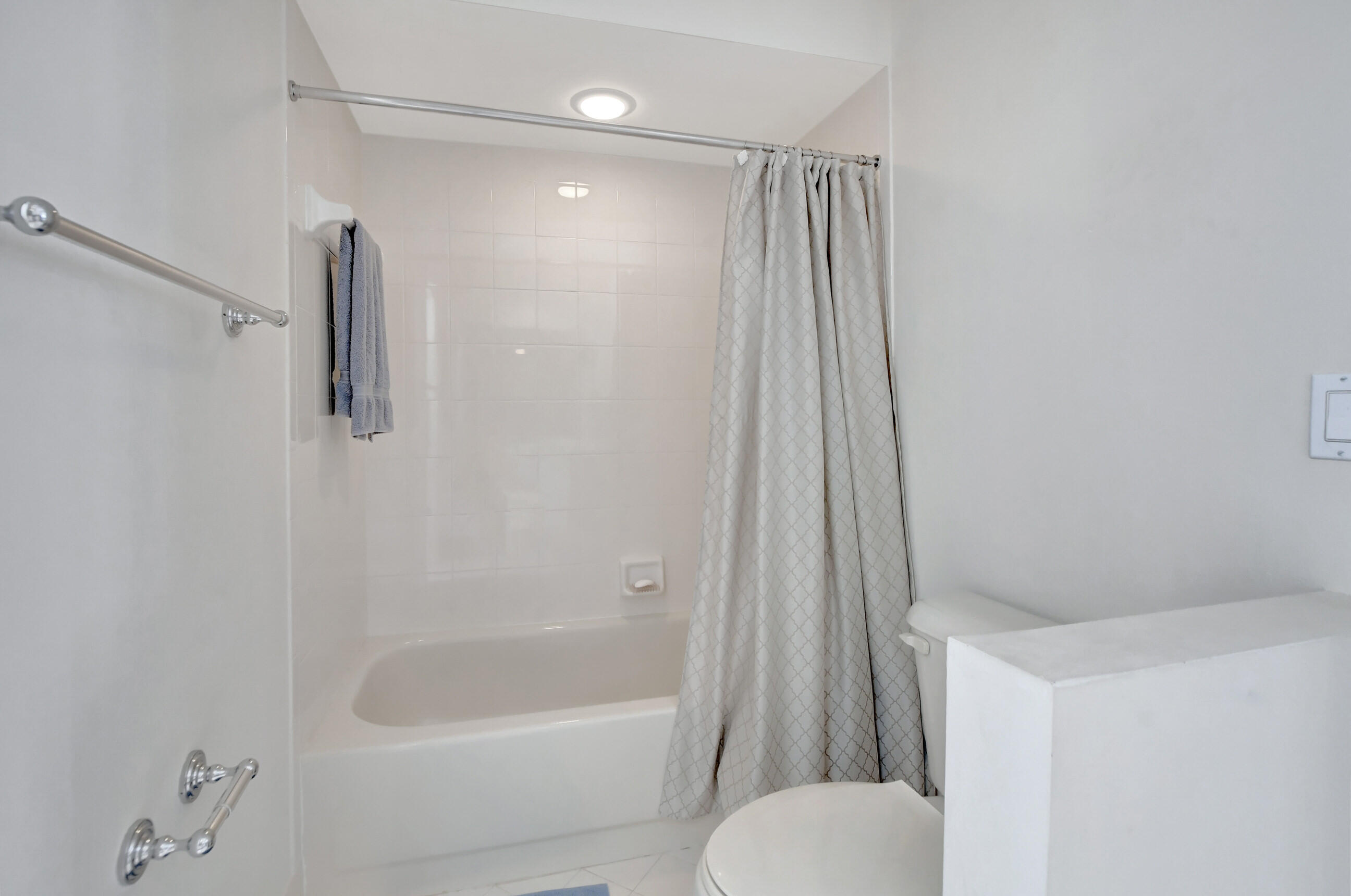 6393 Brava Way, Boca Raton