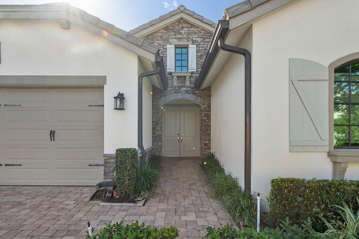 8475 Grand Prix Lane, Boynton Beach