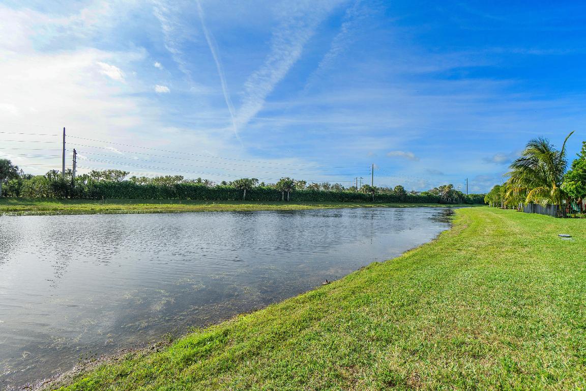 8475 Grand Prix Lane, Boynton Beach