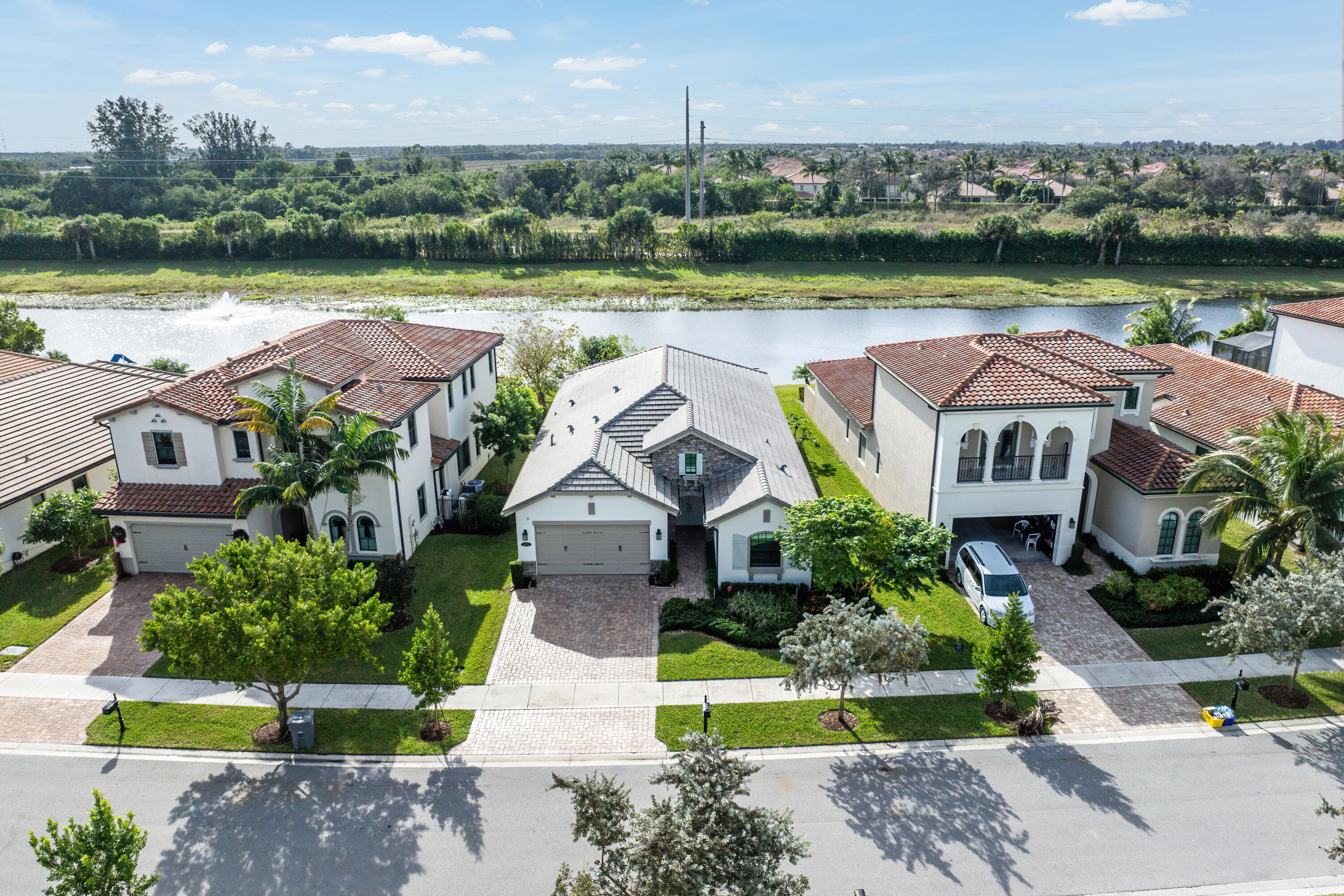 8475 Grand Prix Lane, Boynton Beach
