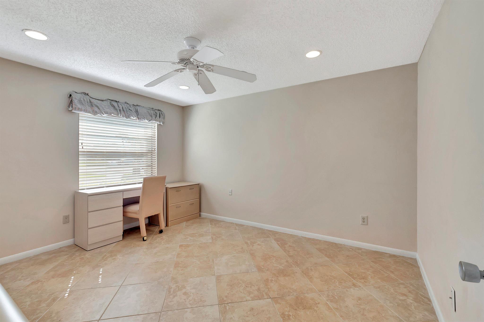 7920 Eastlake Drive 19-G