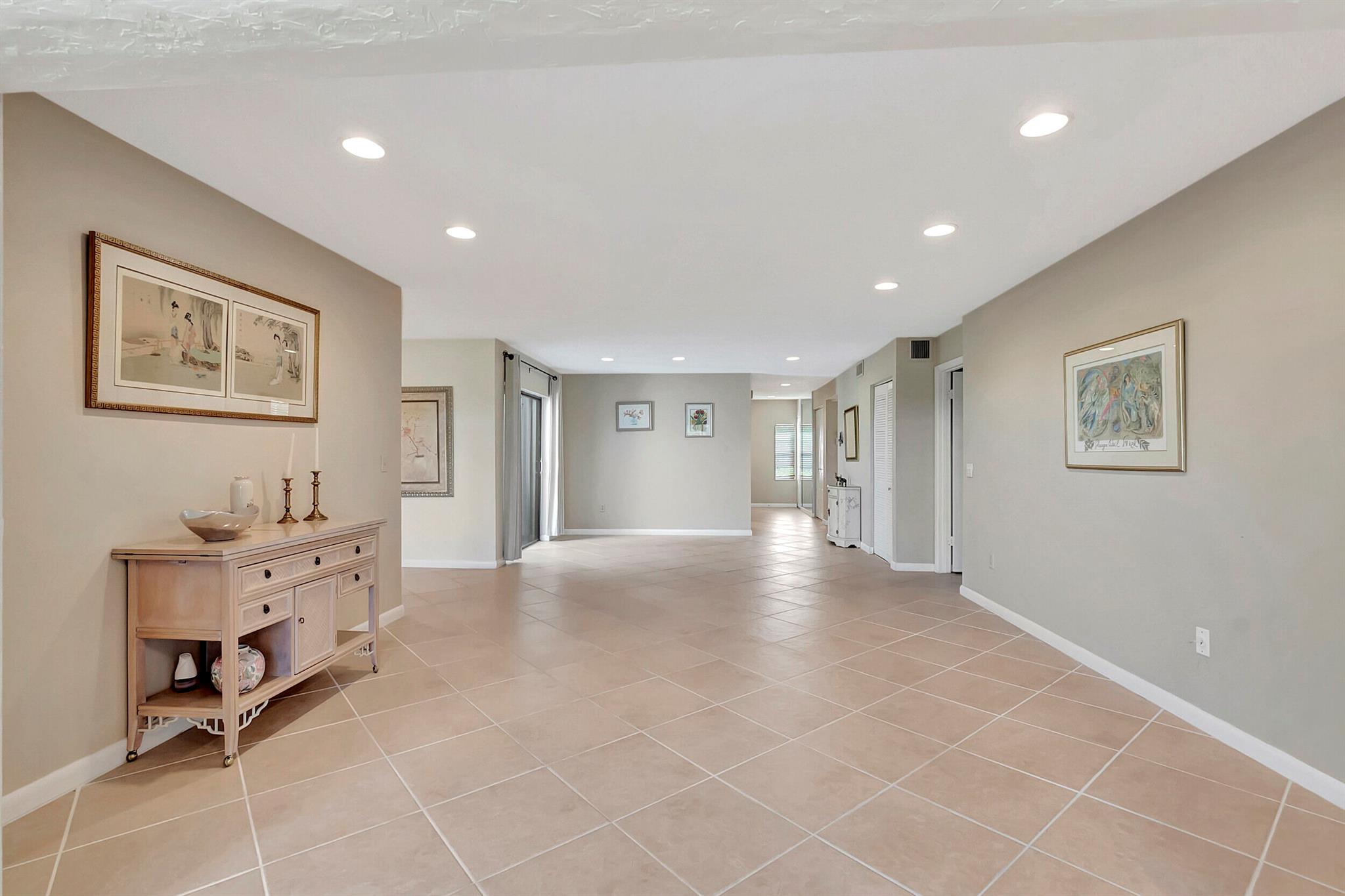 7920 Eastlake Drive 19-G