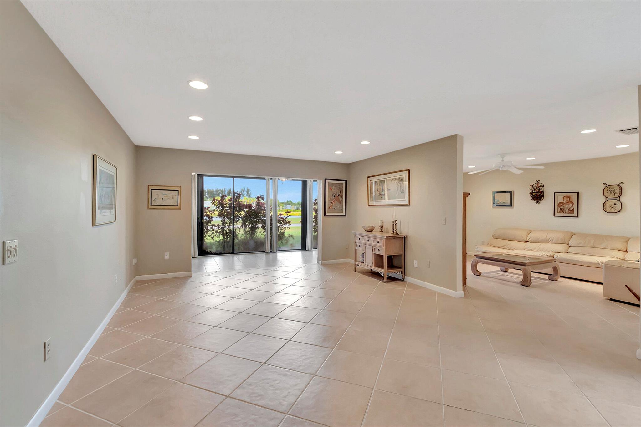 7920 Eastlake Drive 19-G