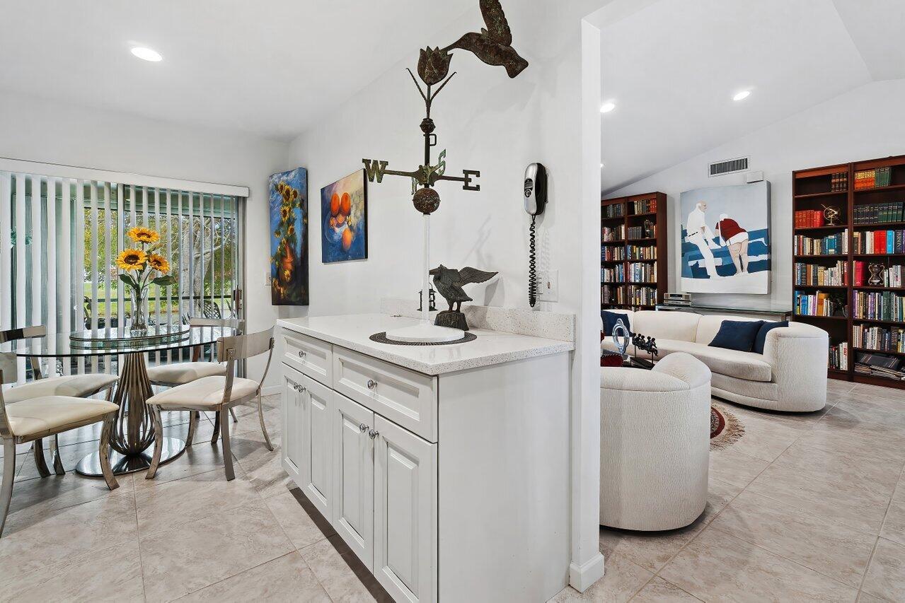 136 Village Walk Drive, Royal Palm Beach