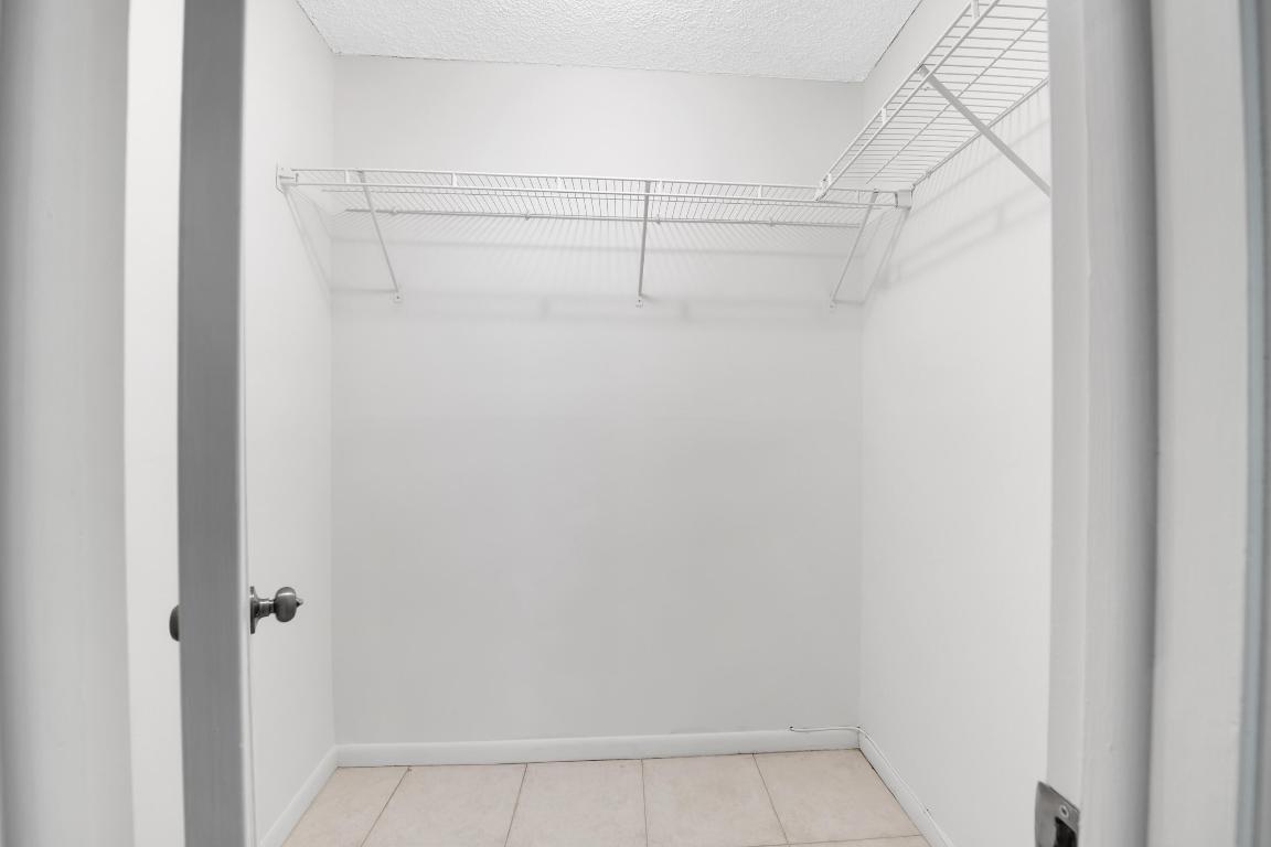 2731 NE 14th St Causeway 314, Pompano Beach Unit: 314