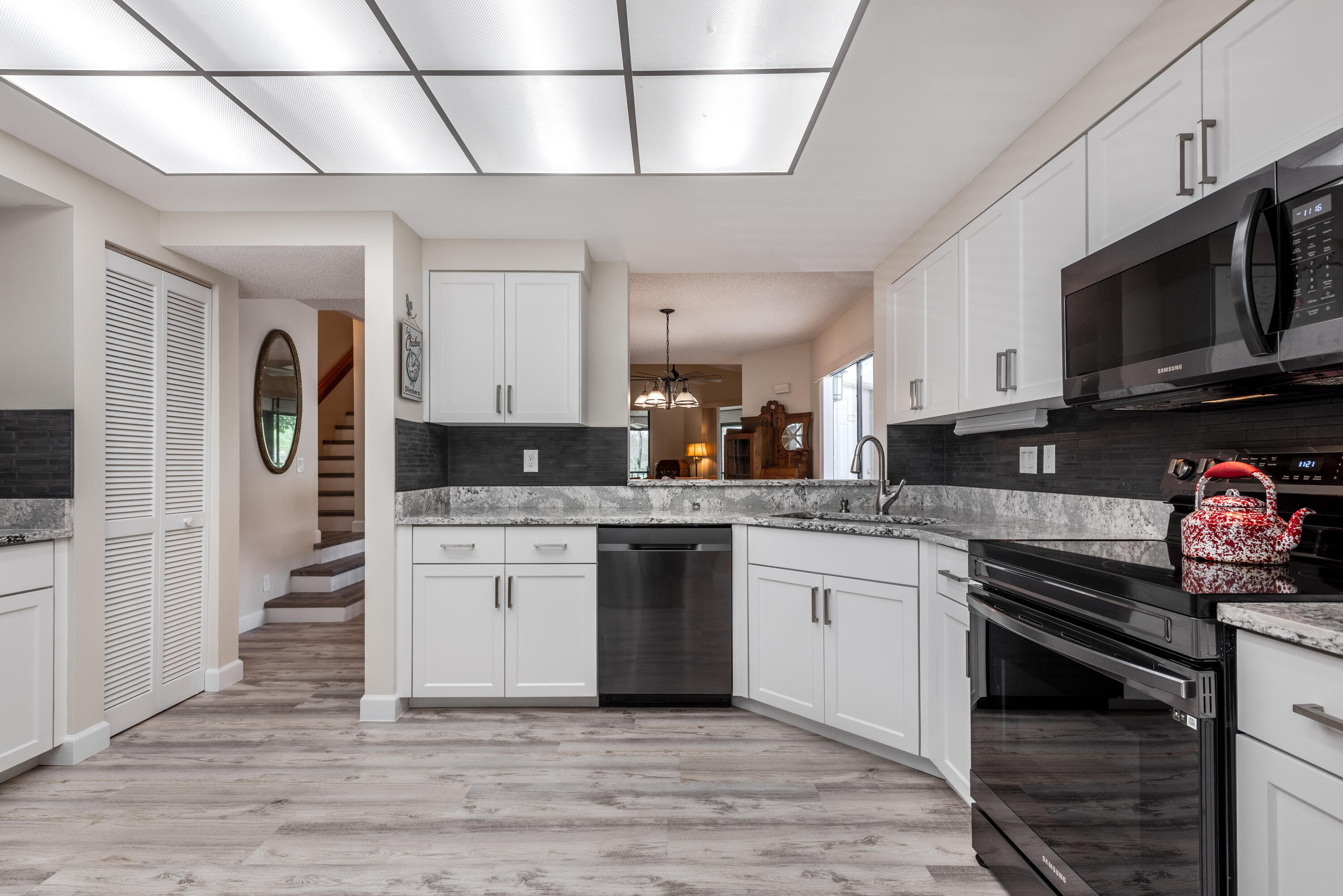 15319 Strathearn Drive 11006, Delray Beach Unit: 11006