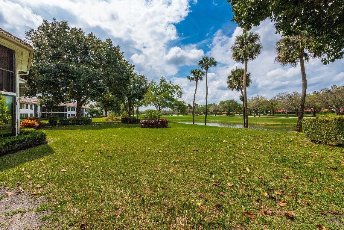 15319 Strathearn Drive 11006, Delray Beach Unit: 11006