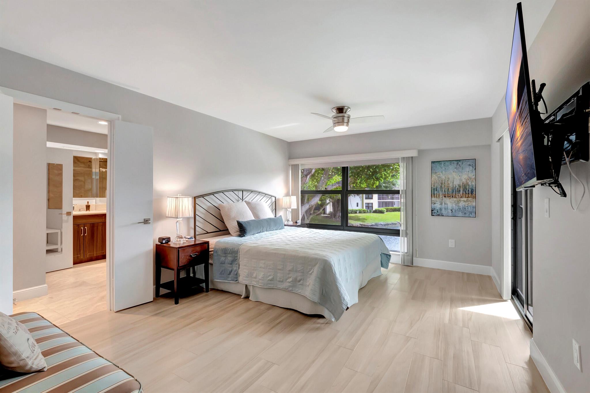 6708 Willow Wood Drive 1604