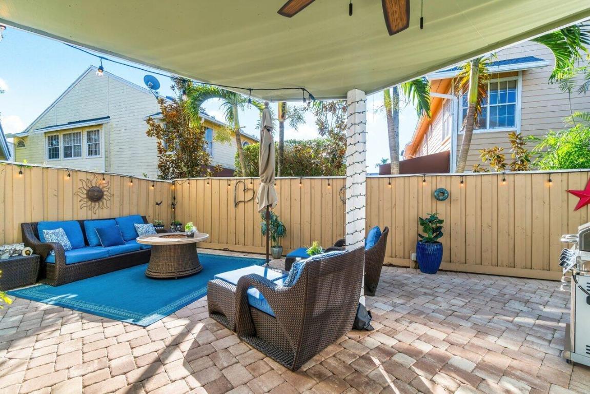 21419 Fairfield Lane