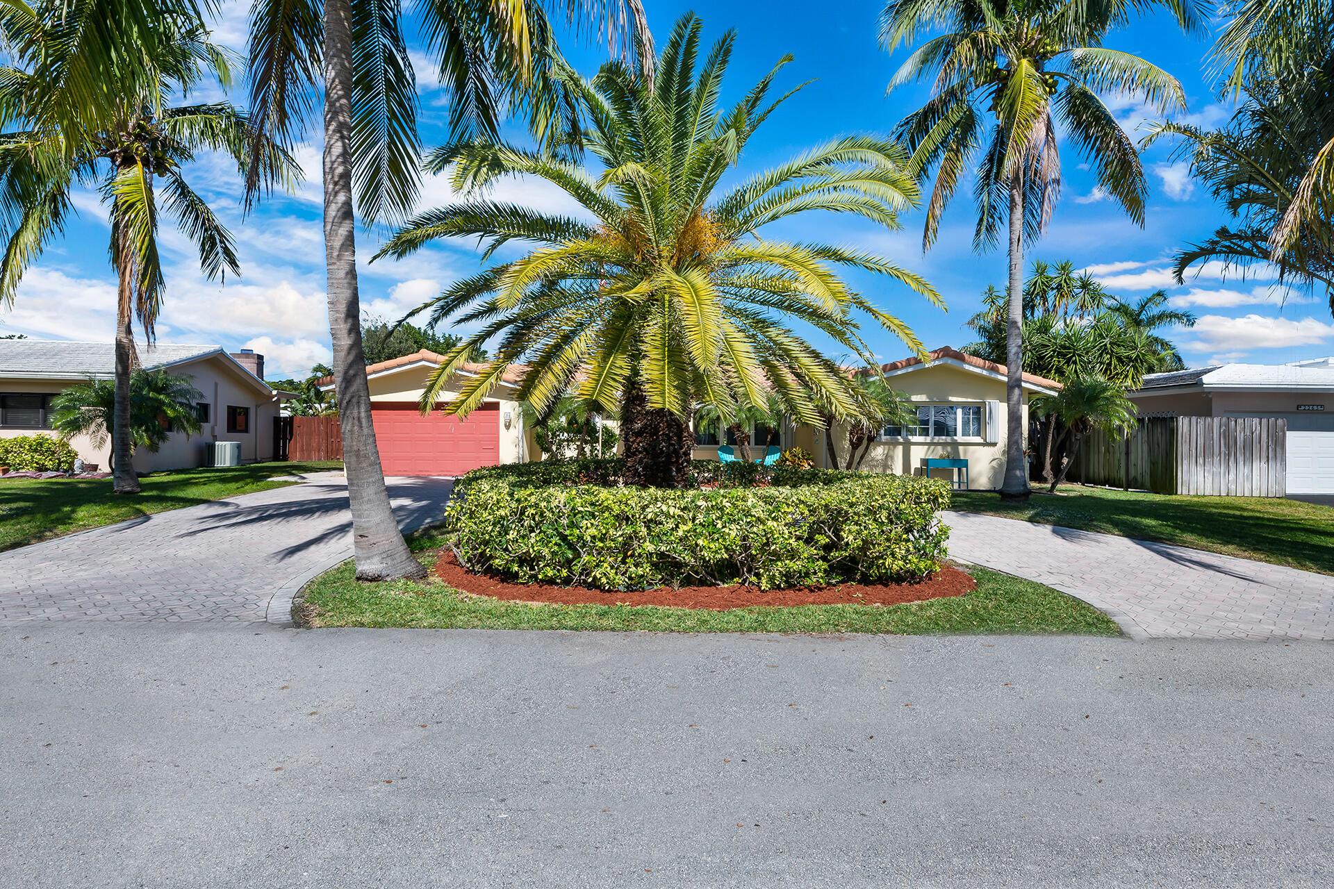 2251 NE 37th Court