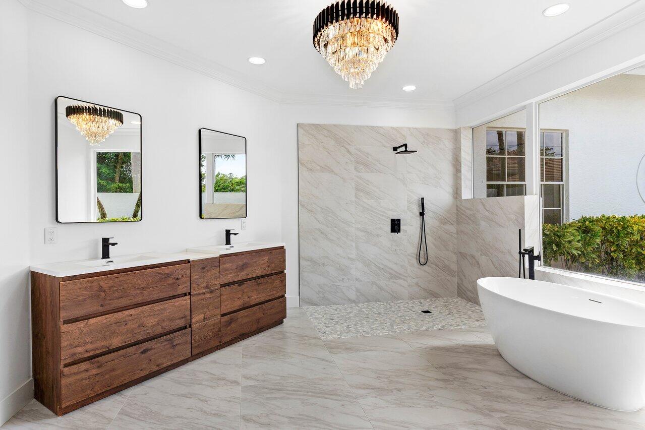 2625 NW 64th Boulevard