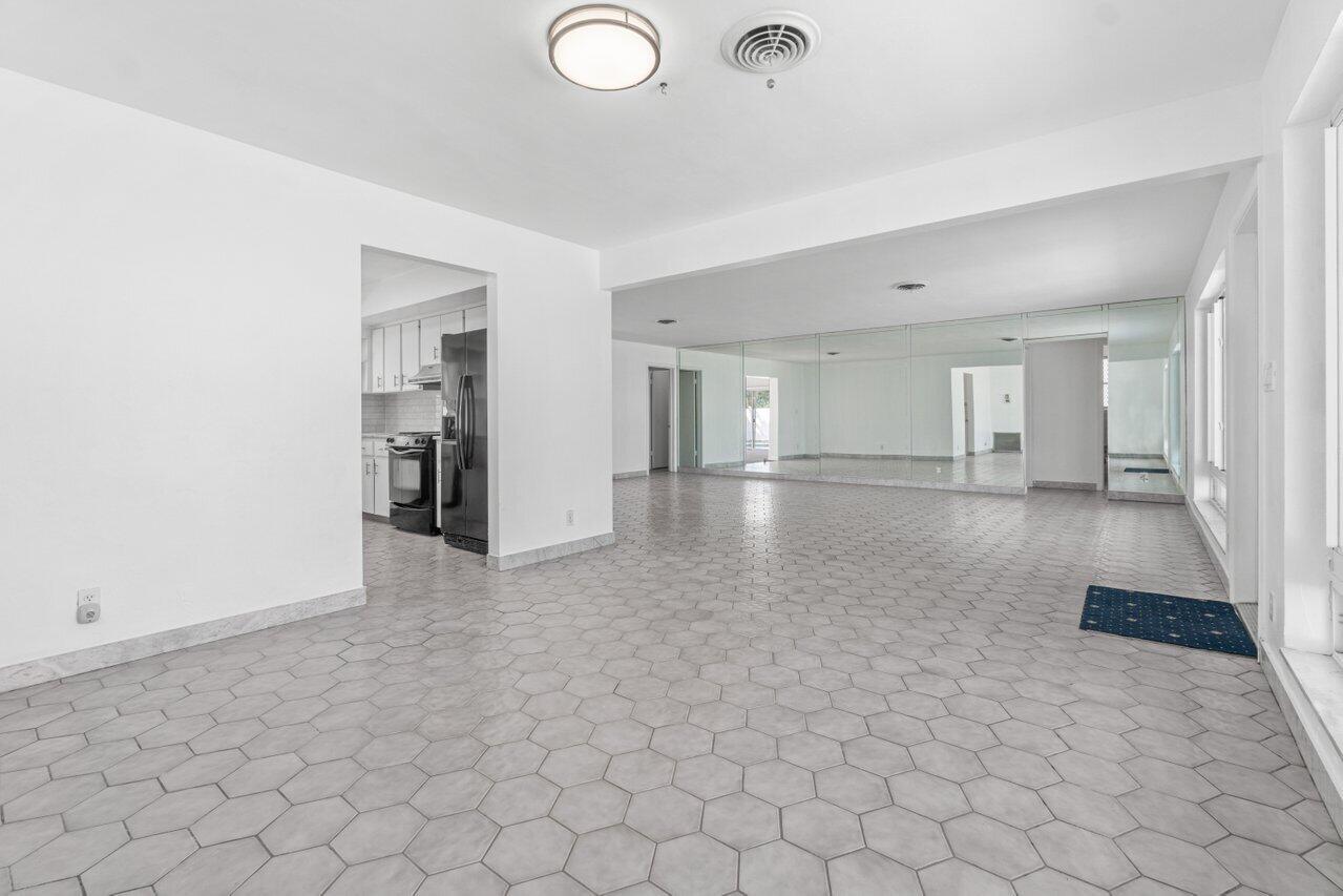 5724 NE 15th Avenue, Fort Lauderdale