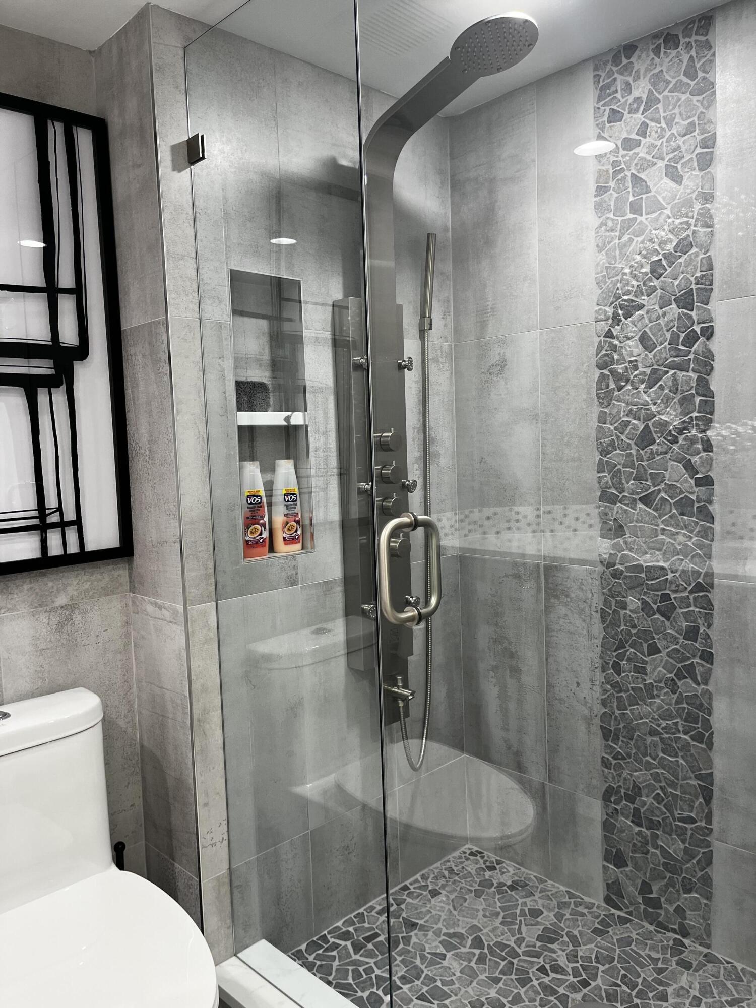 7479 Glendevon Lane, 502, Delray Beach Unit: 502