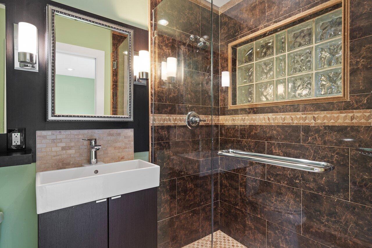 1709 Coral Gardens Drive