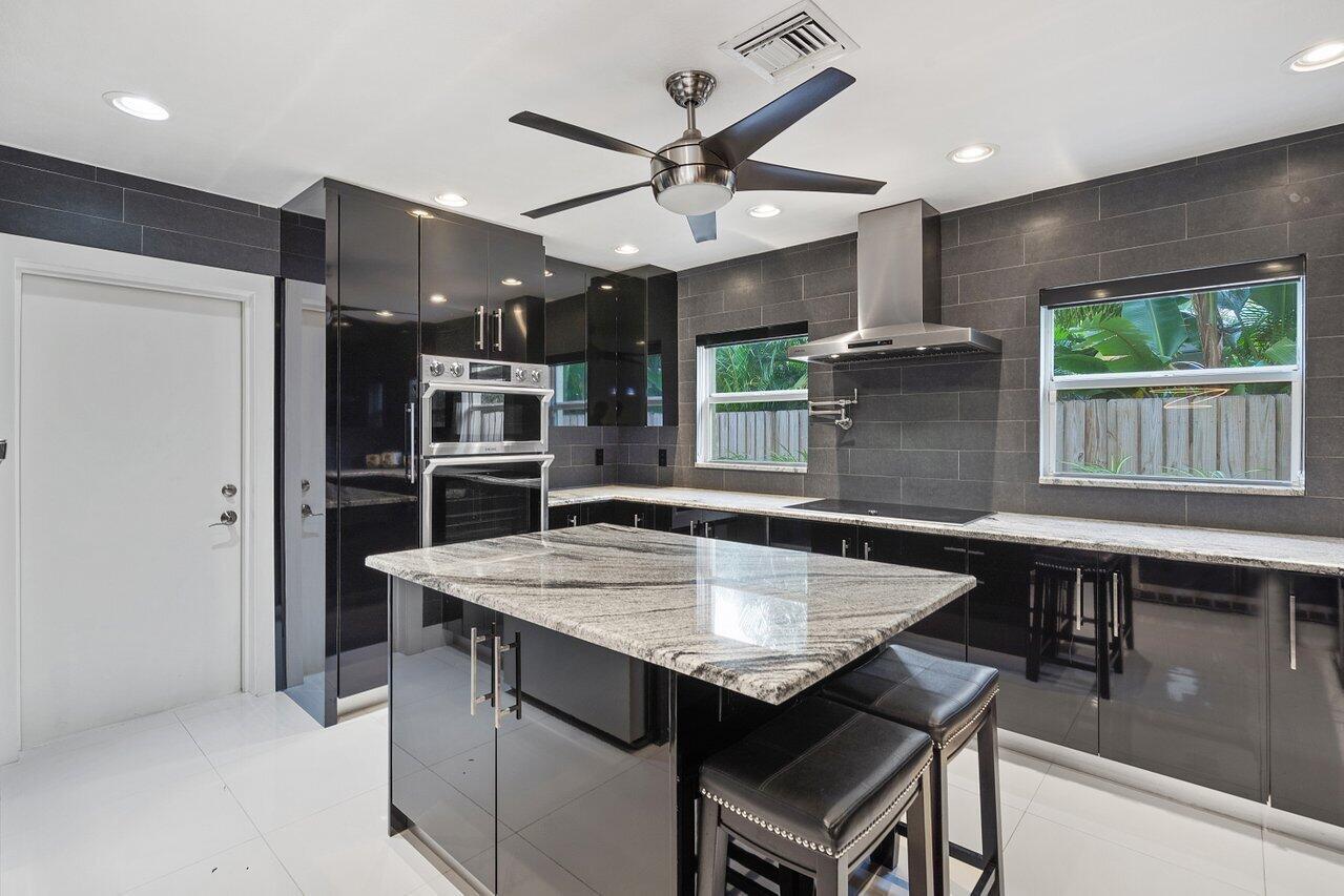 1709 Coral Gardens Drive