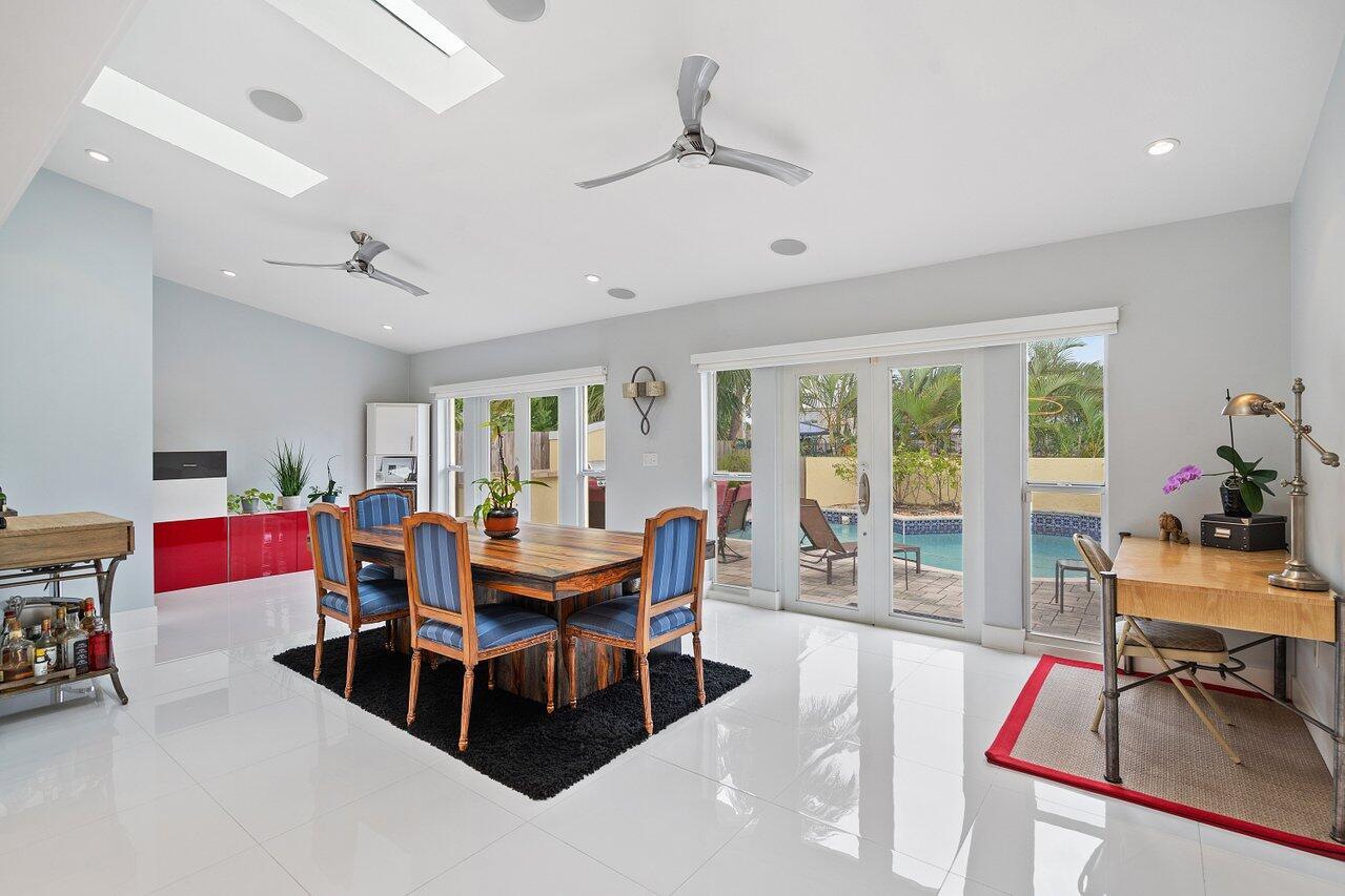 1709 Coral Gardens Drive