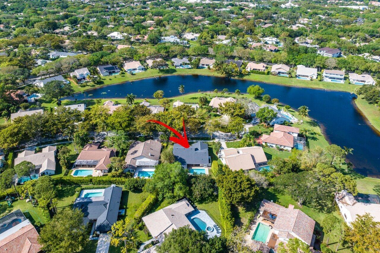2360 NW 38th Street