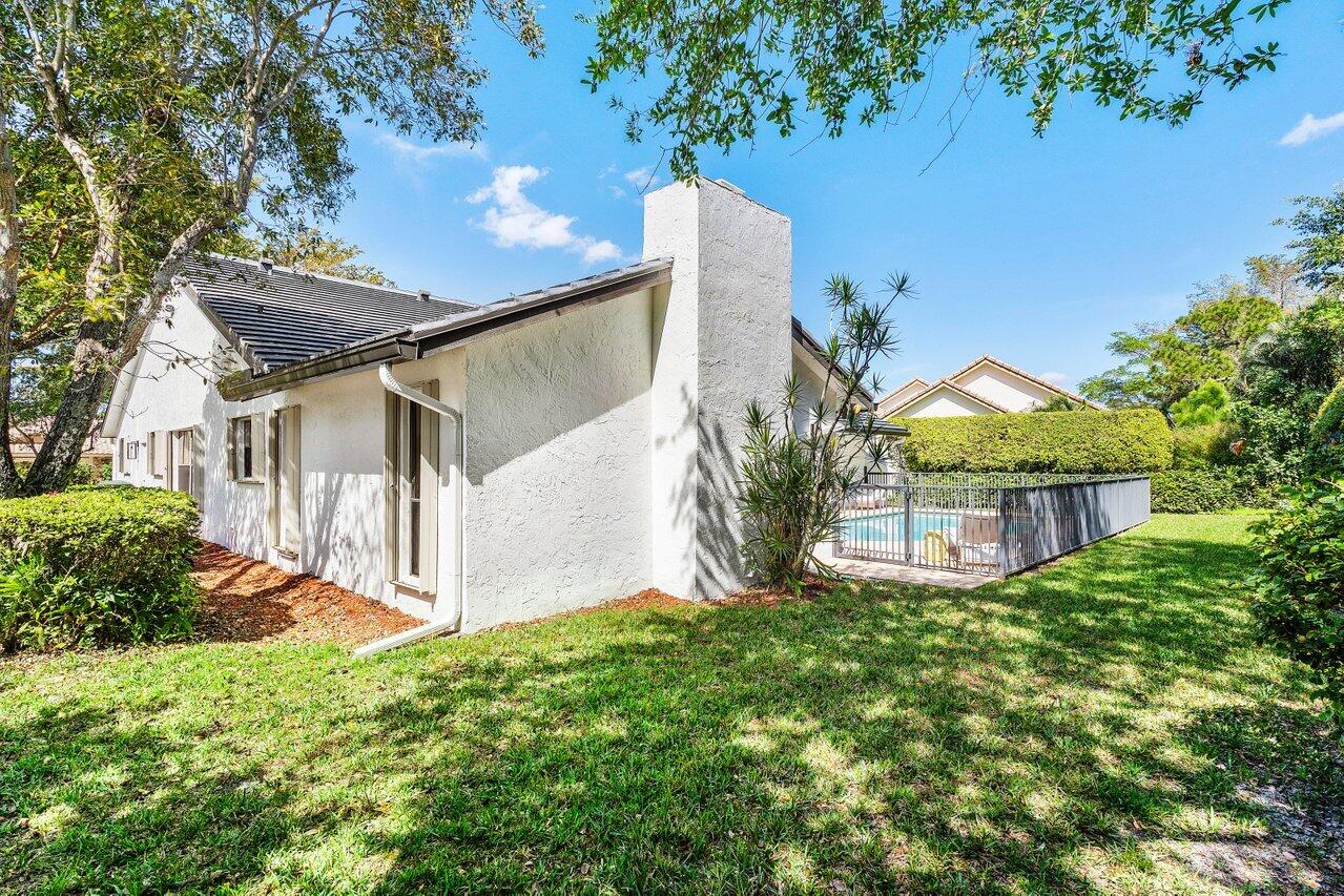 2360 NW 38th Street