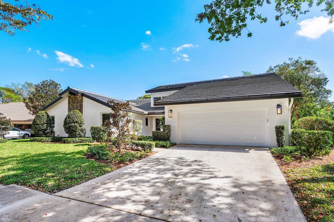 2360 NW 38th Street