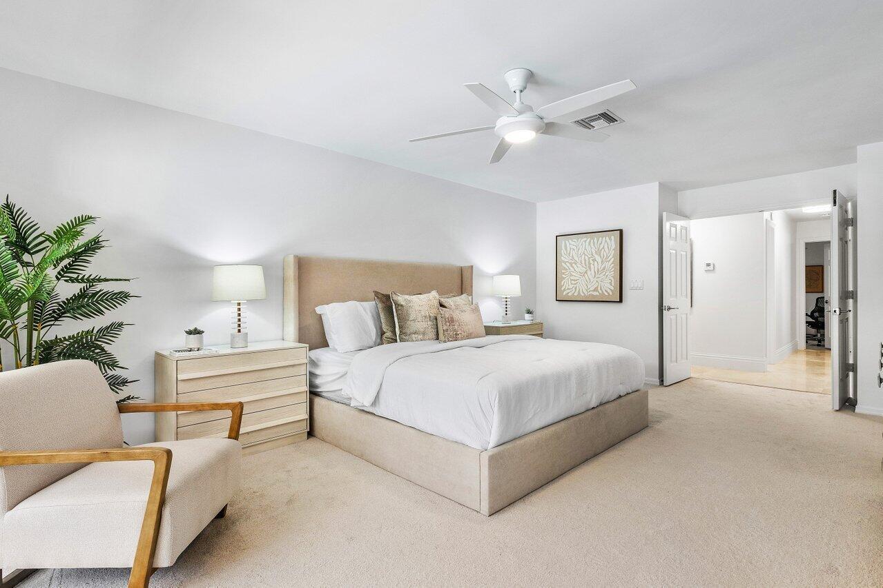 2360 NW 38th Street