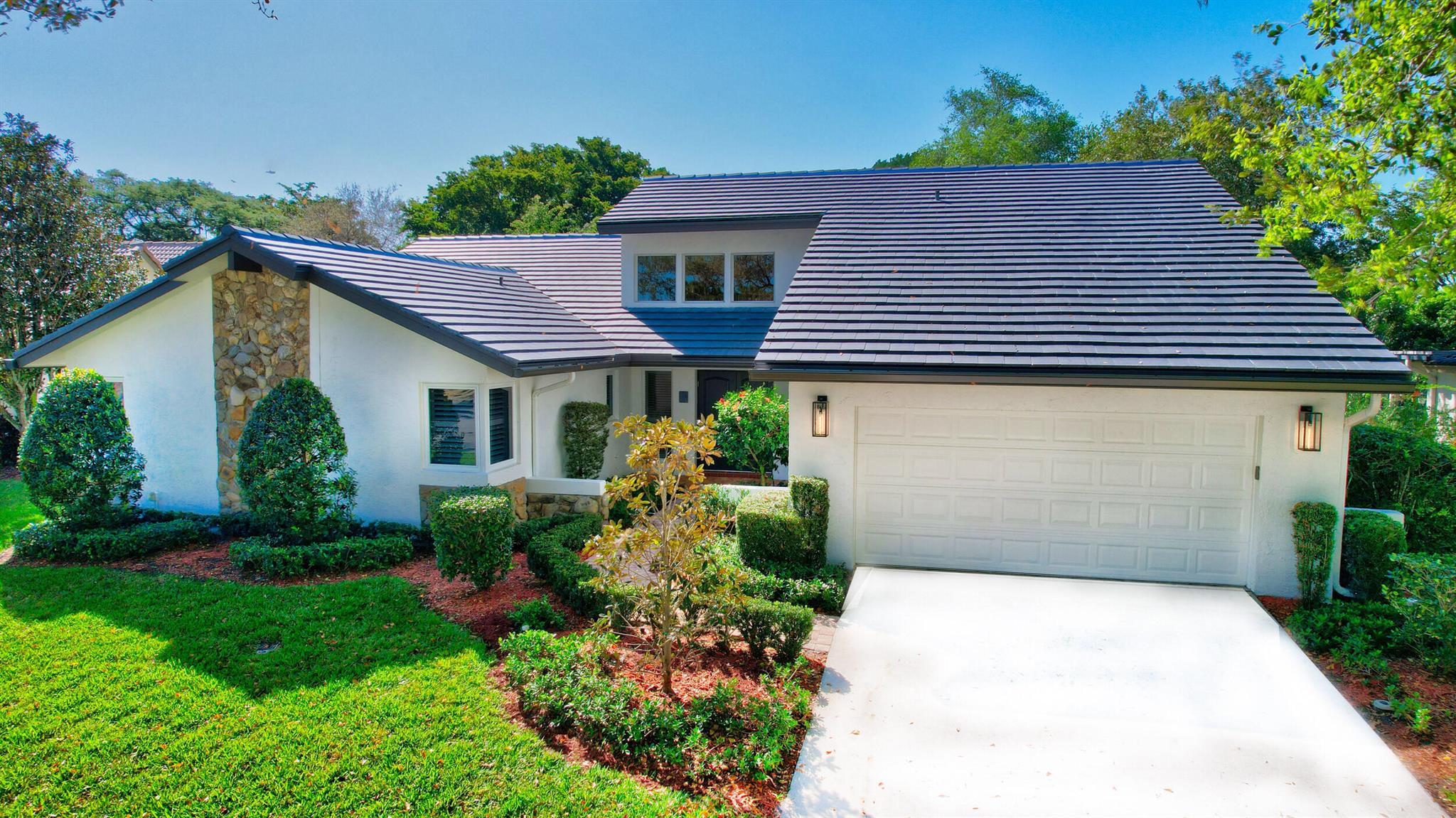 2360 NW 38th Street
