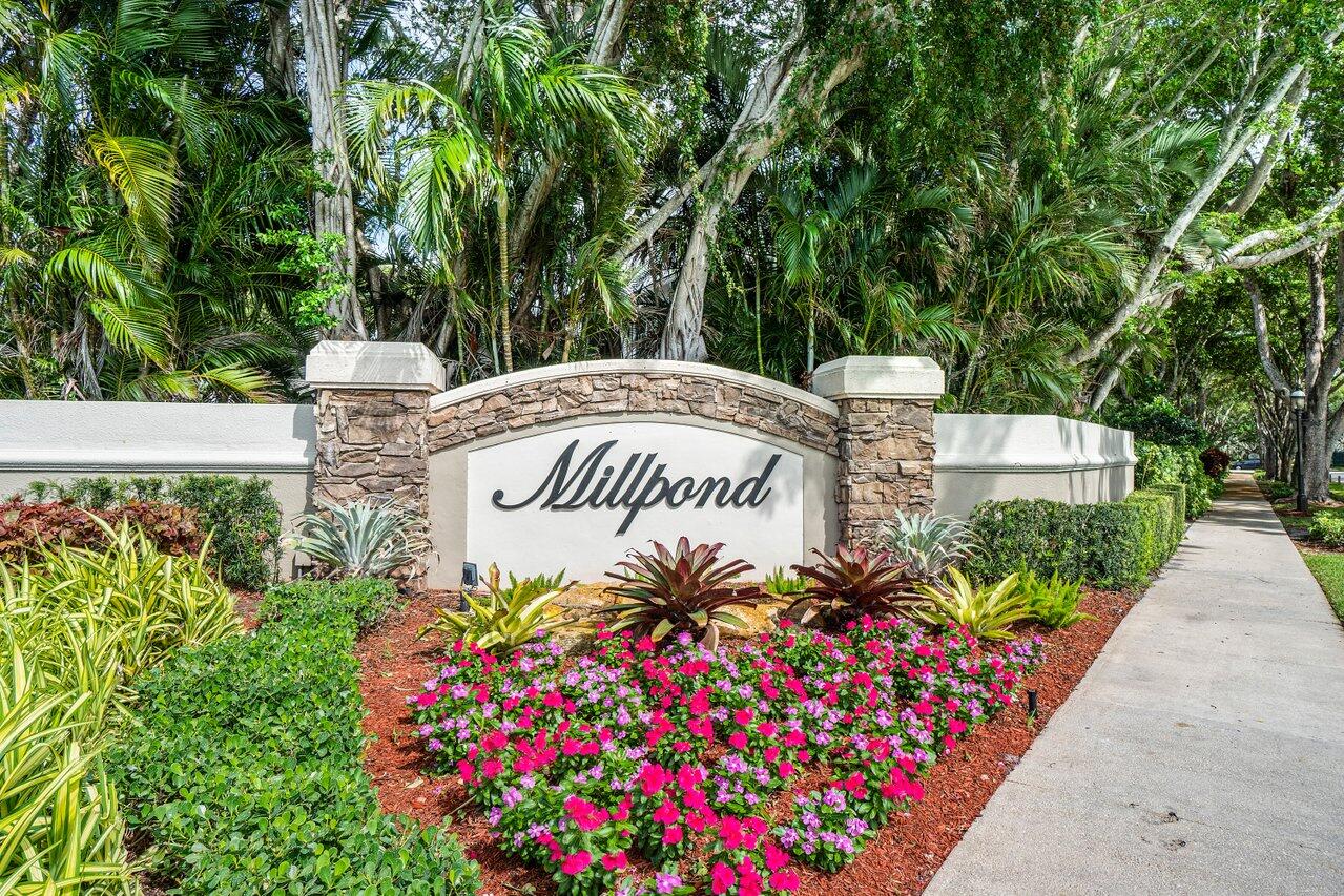 2360 NW 38th Street