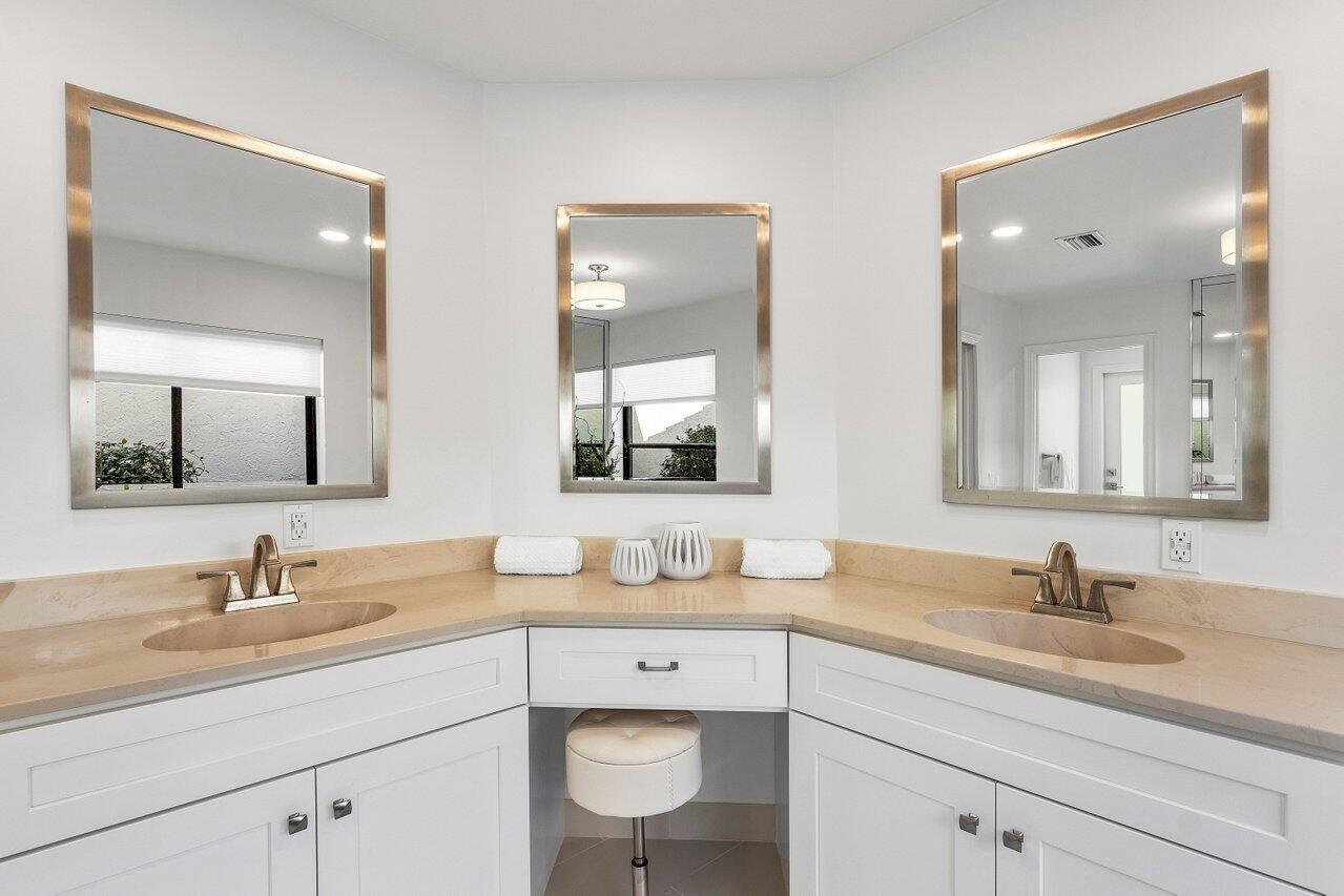 2360 NW 38th Street