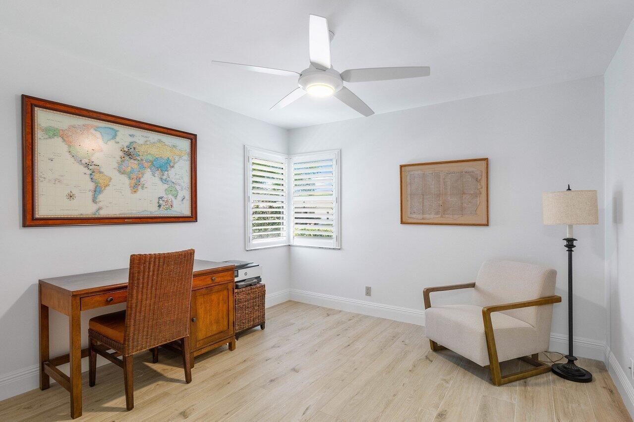 2360 NW 38th Street