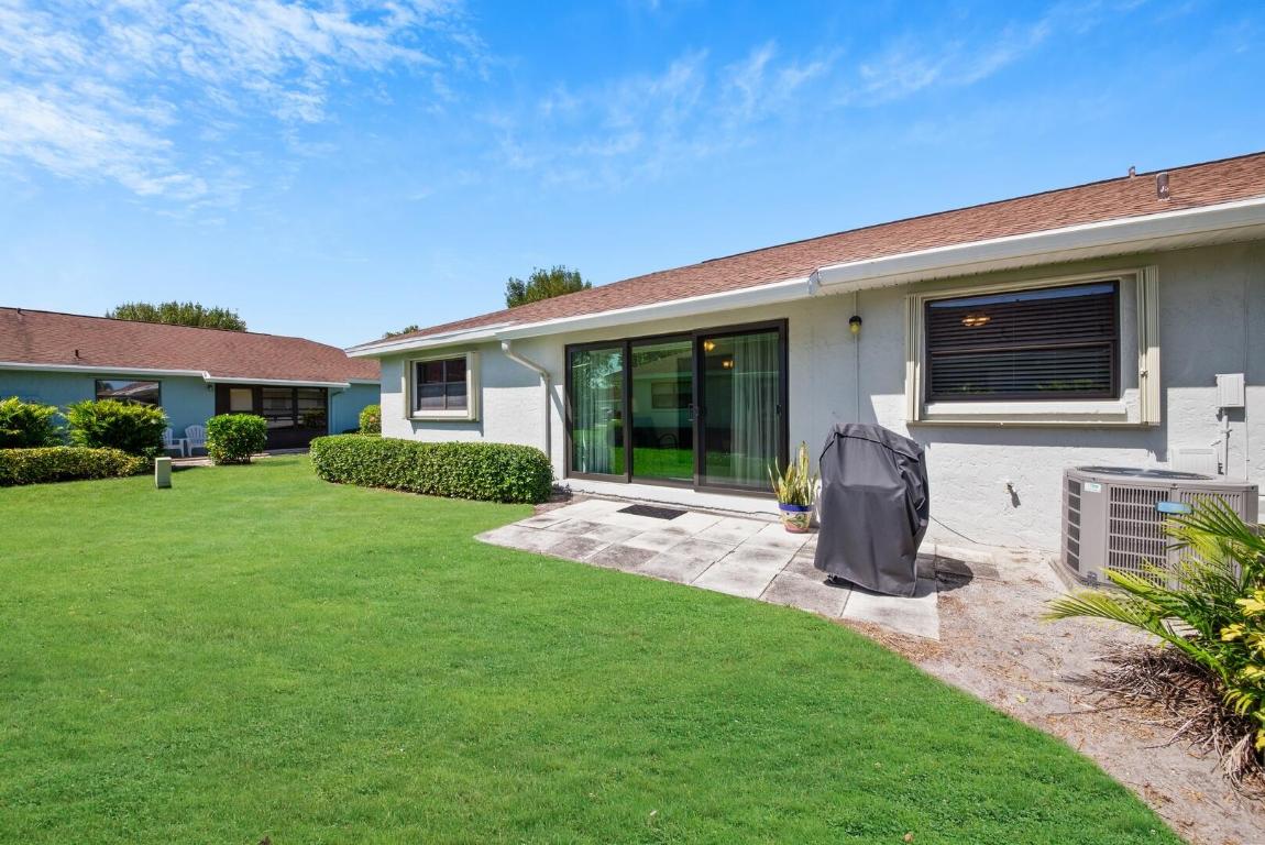 4390 Eucalyptus Tree Court B, Boynton Beach Unit: B