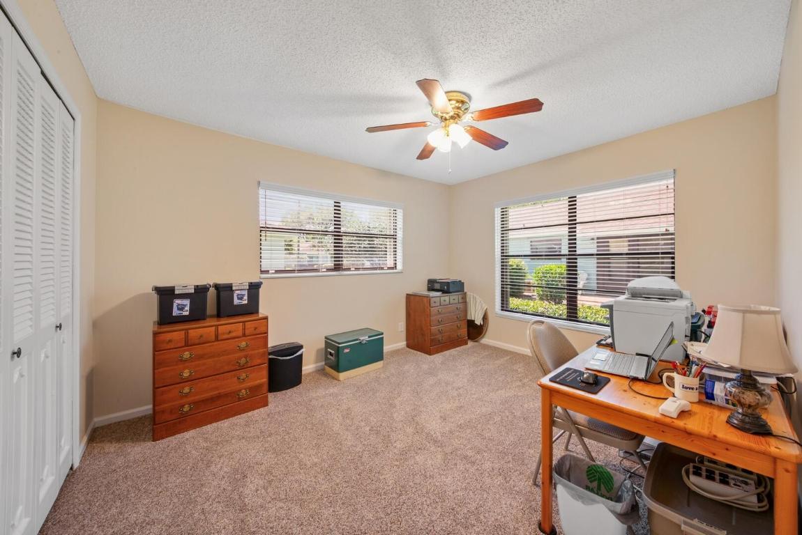 4390 Eucalyptus Tree Court B, Boynton Beach Unit: B
