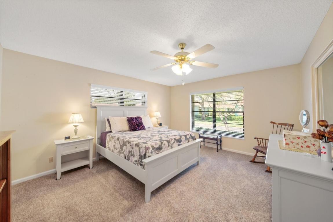 4390 Eucalyptus Tree Court B, Boynton Beach Unit: B