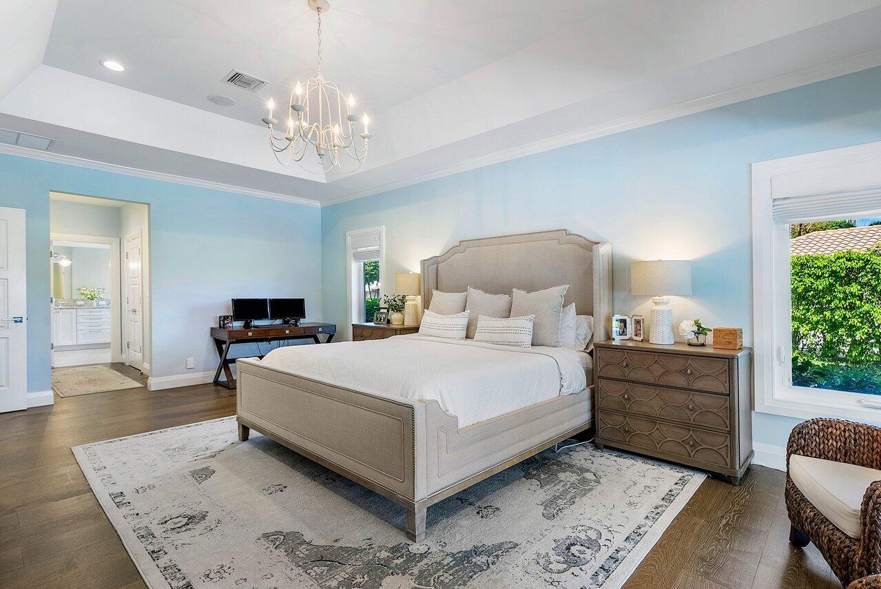 570 N Country Club Drive, Atlantis