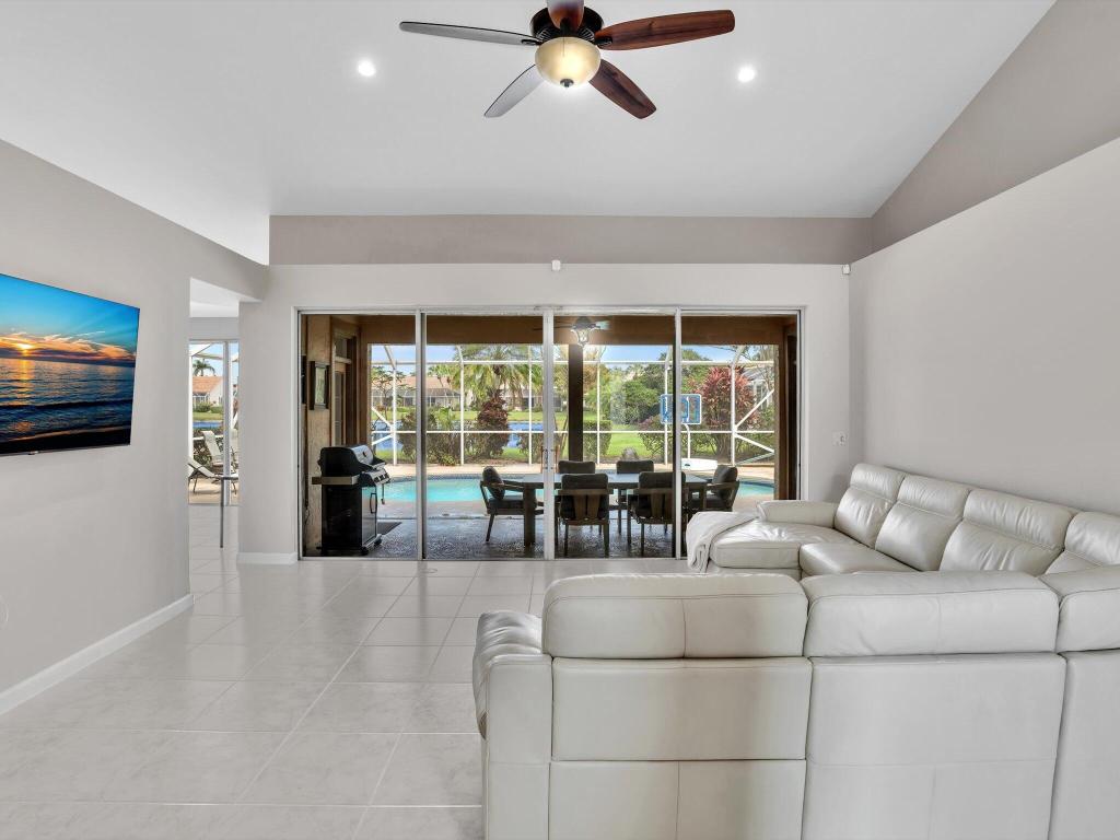 7669 Dorchester Road, Boynton Beach