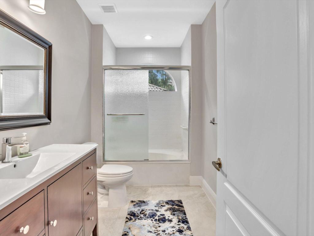 7669 Dorchester Road, Boynton Beach