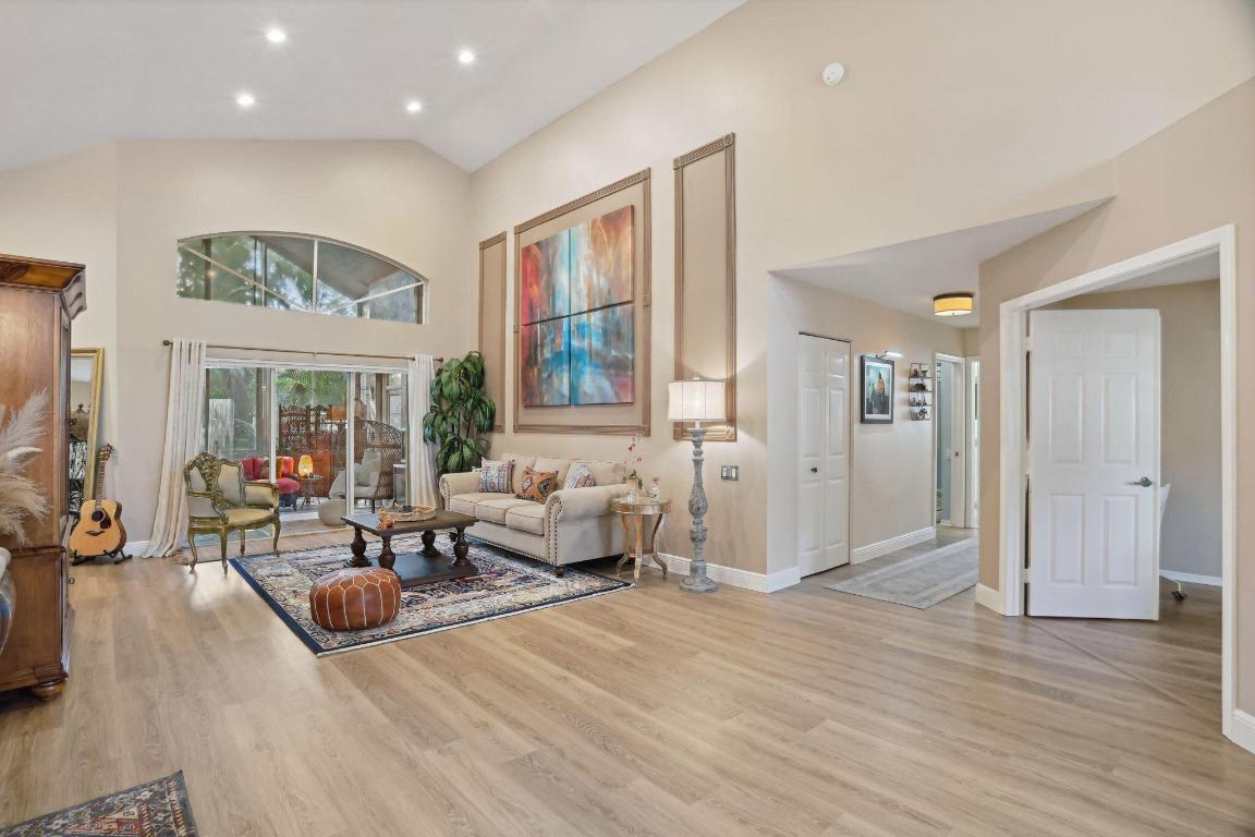 7404 Falls Road W, Boynton Beach