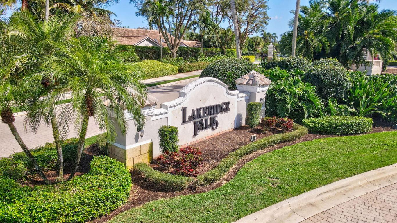 7404 Falls Road W, Boynton Beach