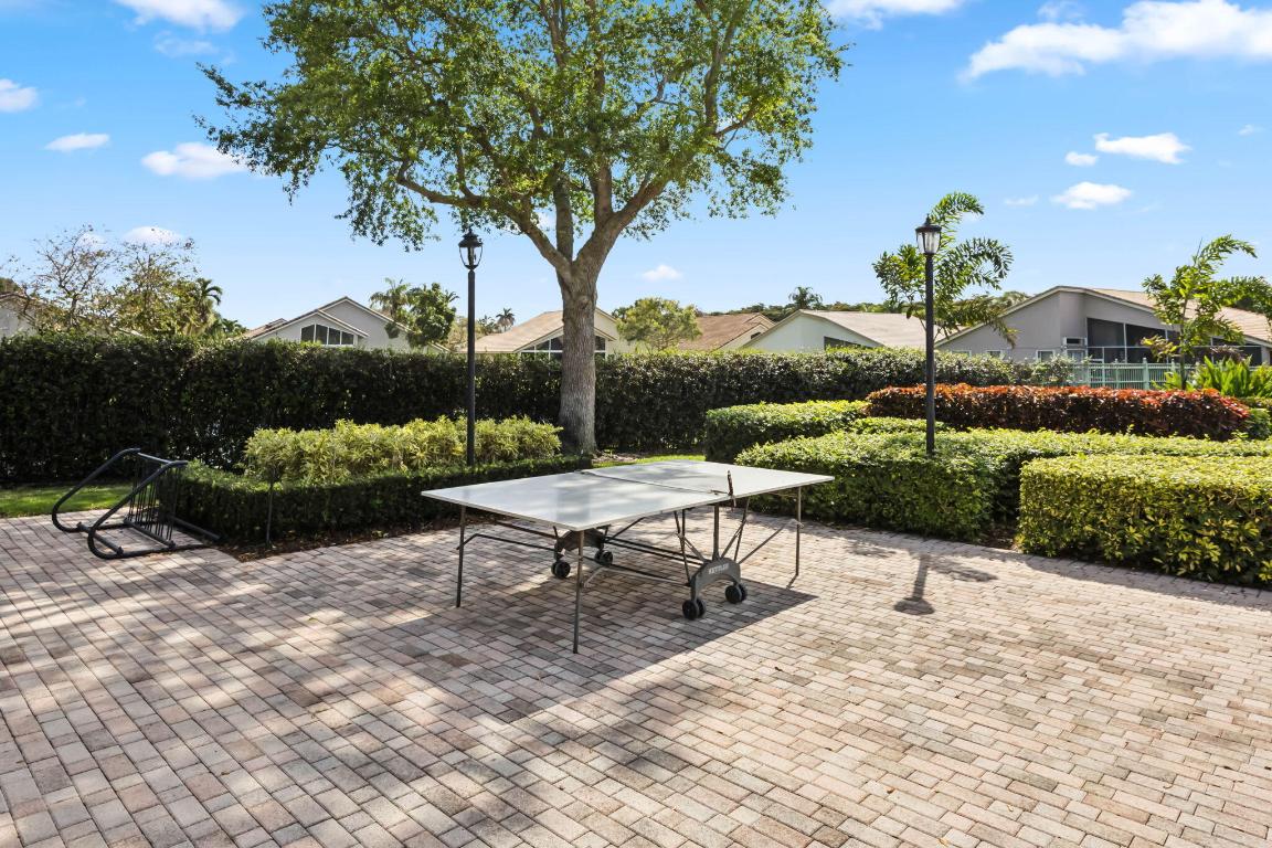 7404 Falls Road W, Boynton Beach