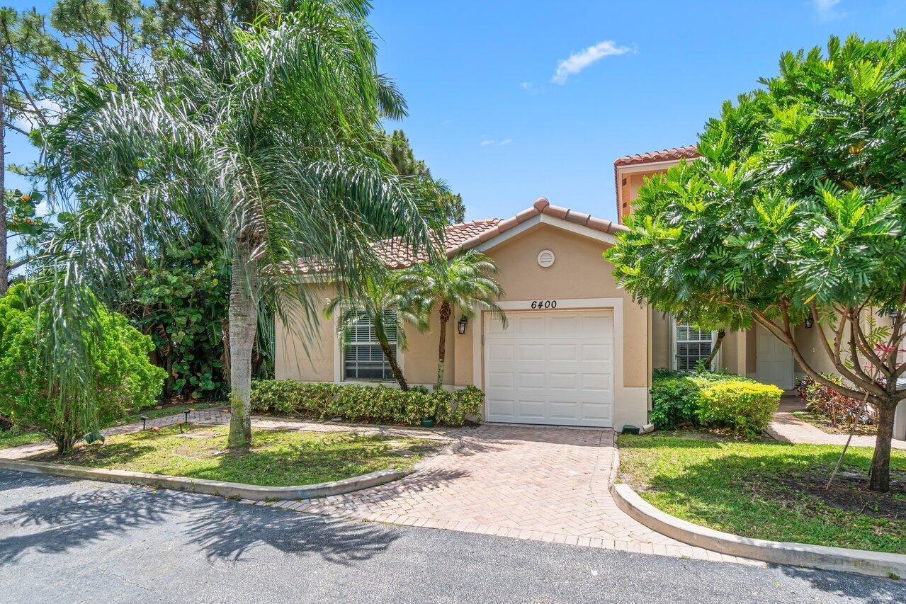 6400 Park Lake Circle