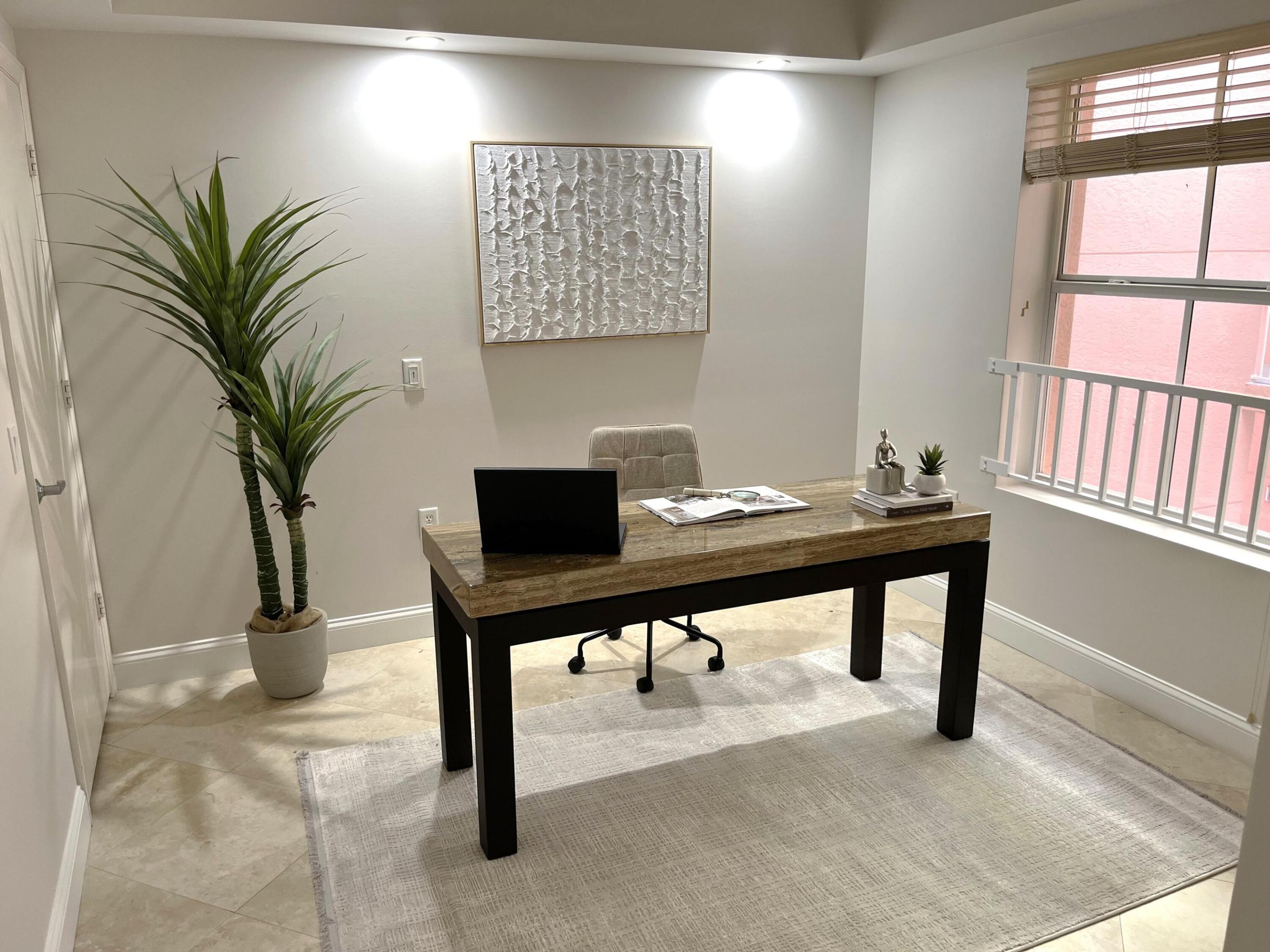 2051 SE 3rd Street 407, Deerfield Beach Unit: 407