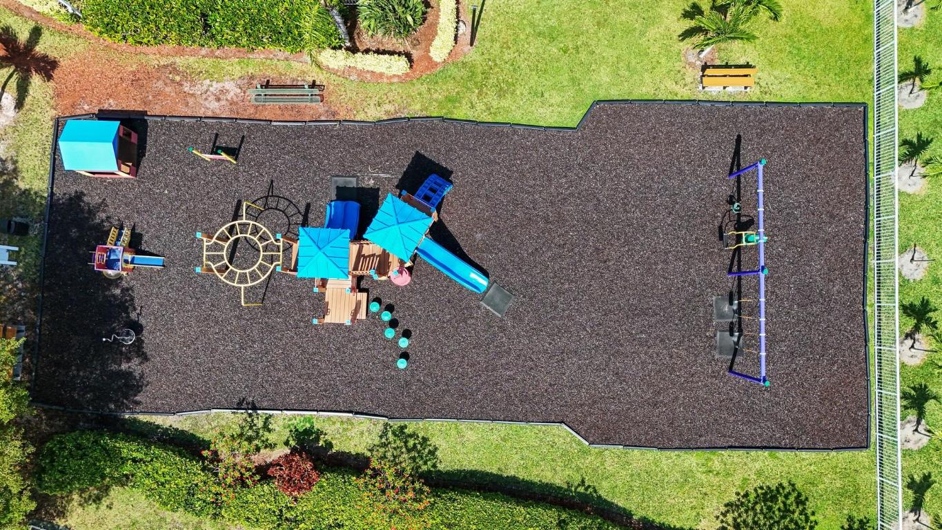 5274 Pine Meadows Road, Lake Worth