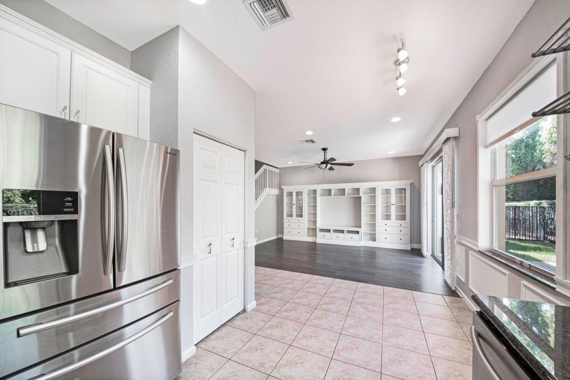 10196 White Water Lily Way, Boynton Beach