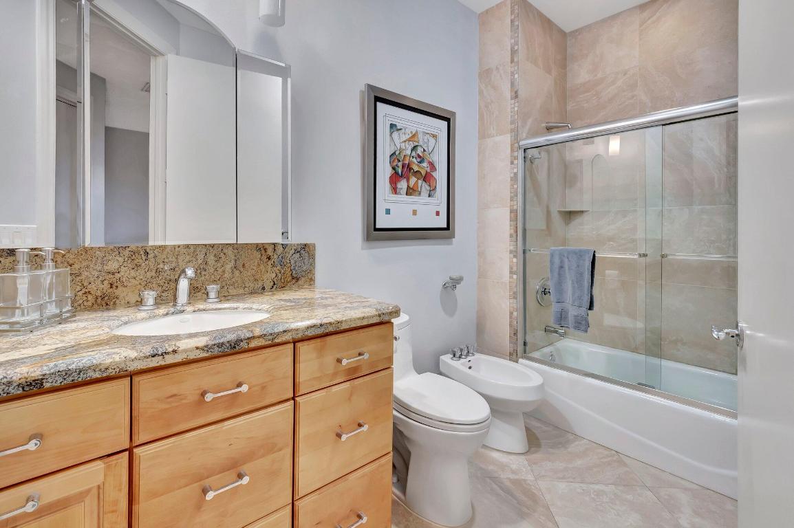 17562 Scarsdale Way, Boca Raton