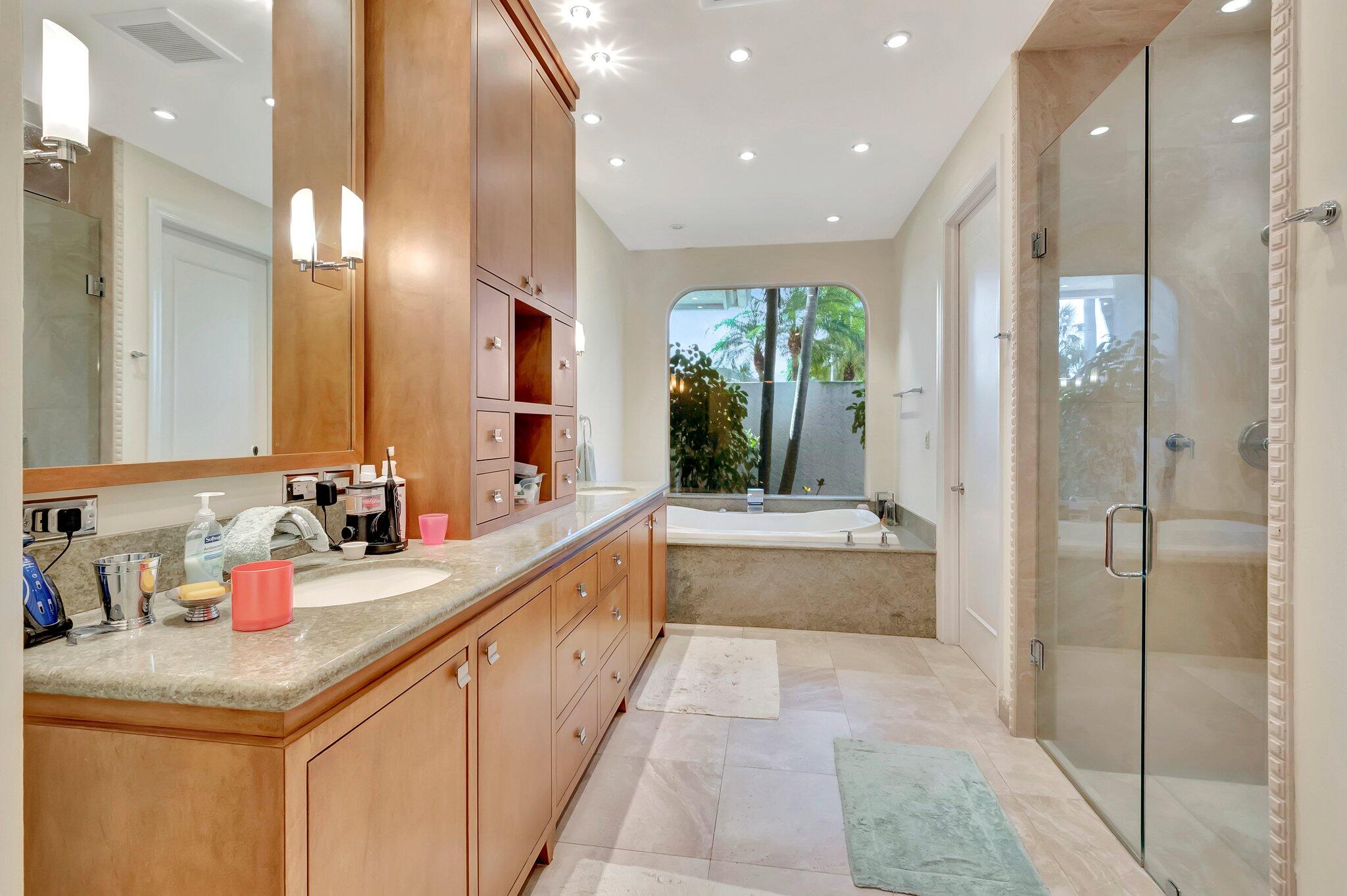 17562 Scarsdale Way, Boca Raton