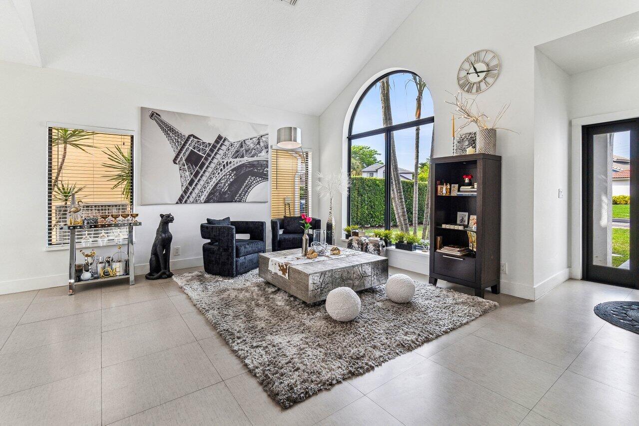 20896 La Questa Court, Boca Raton