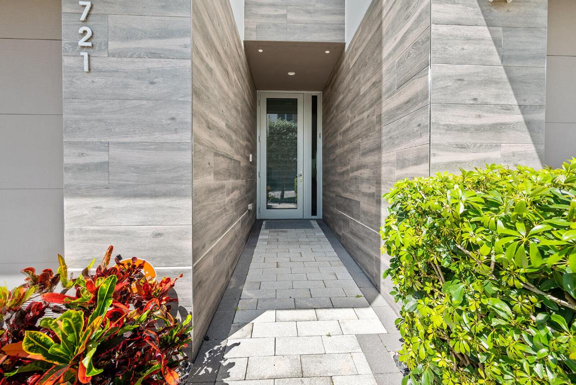 1721 NW 42nd Drive, Boca Raton