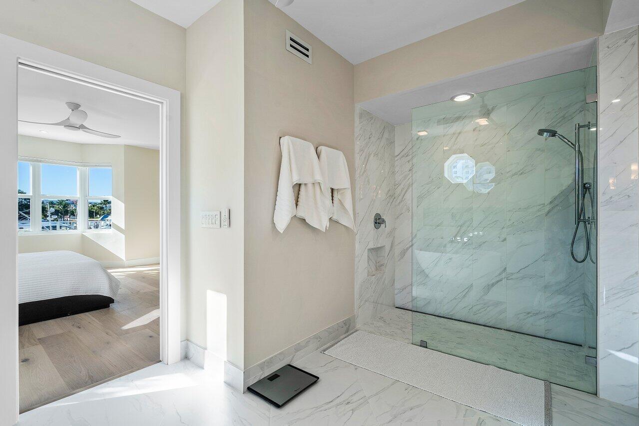 100 Macfarlane Drive 2a